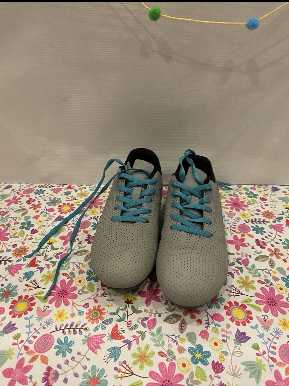 DSG Youth Kids soccer cleats Gray  with Teal Laces